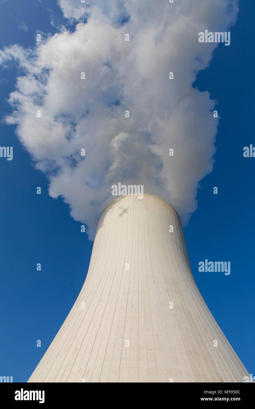 Cooling tower of the coal power plant Duisburg-Walsum, operated by STEAG and EVN AG, 181 meters high, water vapor cloud, Stock Photo