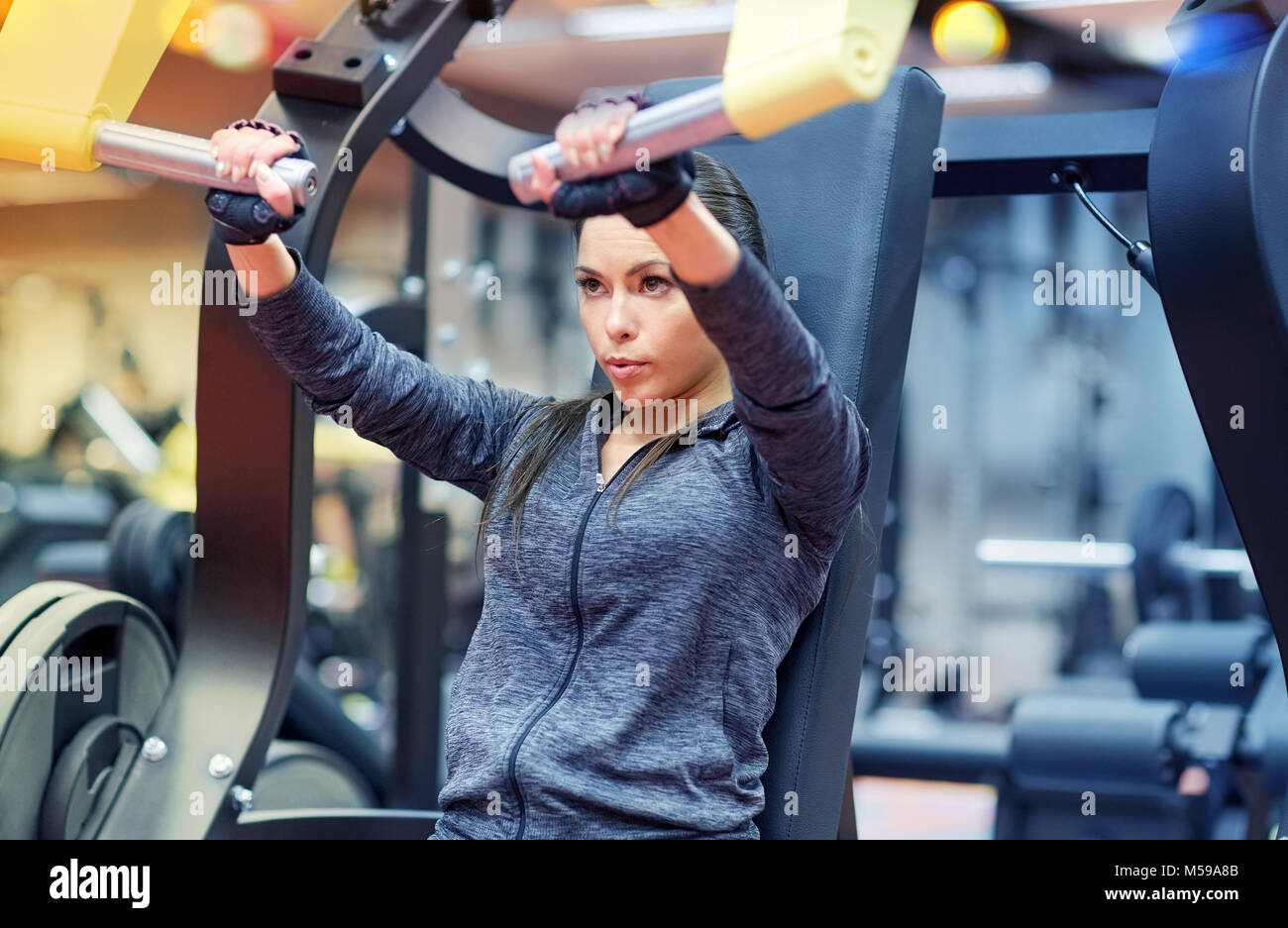 Chest press hi-res stock photography and images - Alamy
