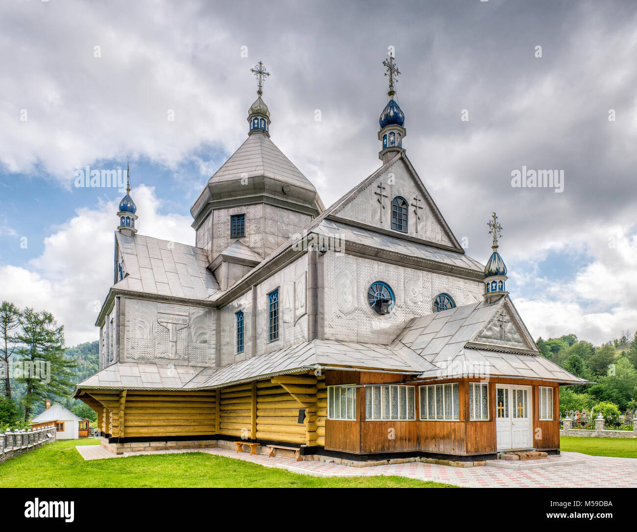 Holy Trinity Greek Catholic Church, sheet metal plating, in village of Yavoriv, near Kosiv, Carpathian Mountains, Hutsul Region, Prykarpattia, Ukraine Stock Photo