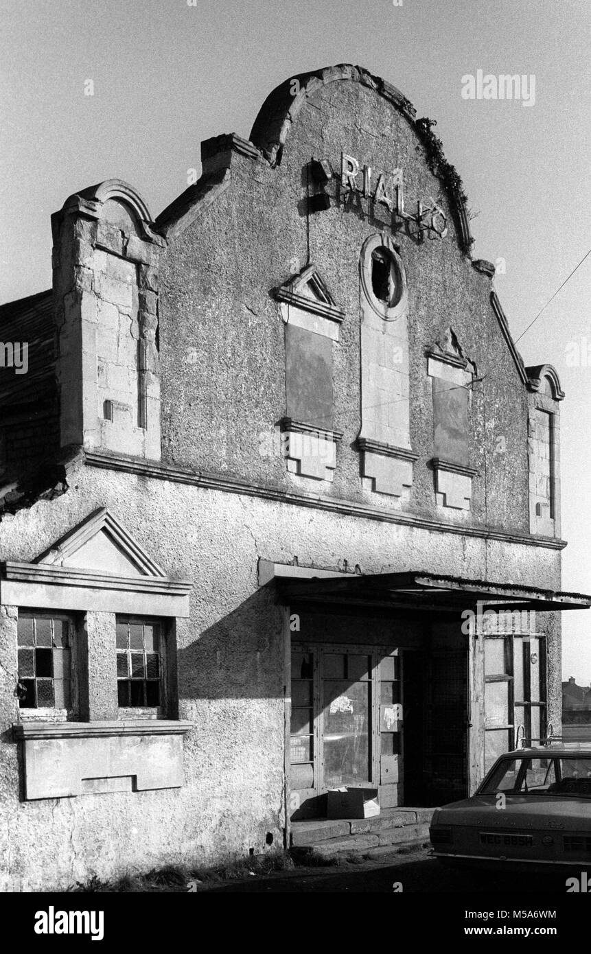 UK, Wales, Cardiff, Whitchurch, old Rialto cinema in 1970s Stock Photo
