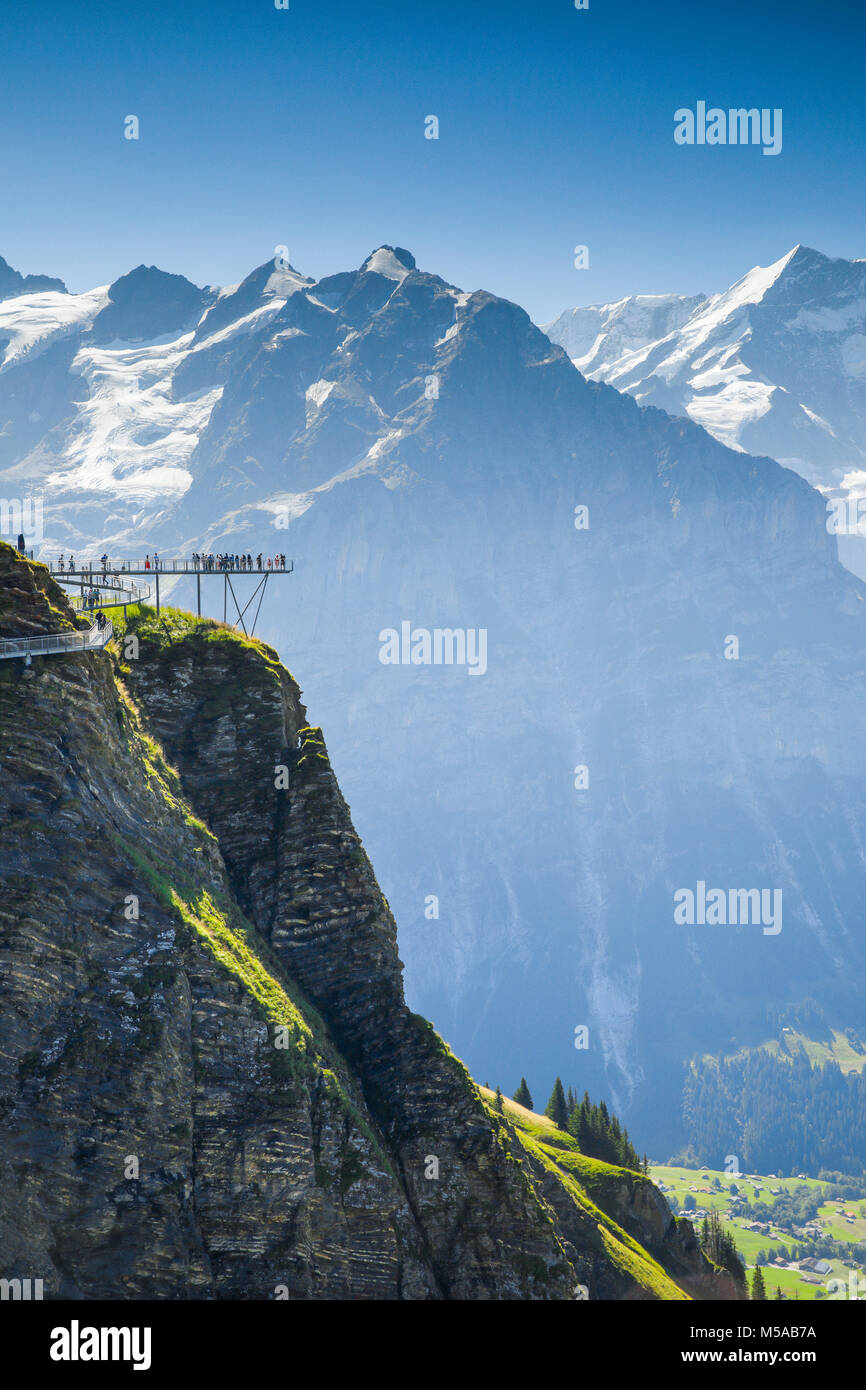 Schreckhorn 4078 m, First Cliff Walk, Schweiz Stock Photo Alamy
