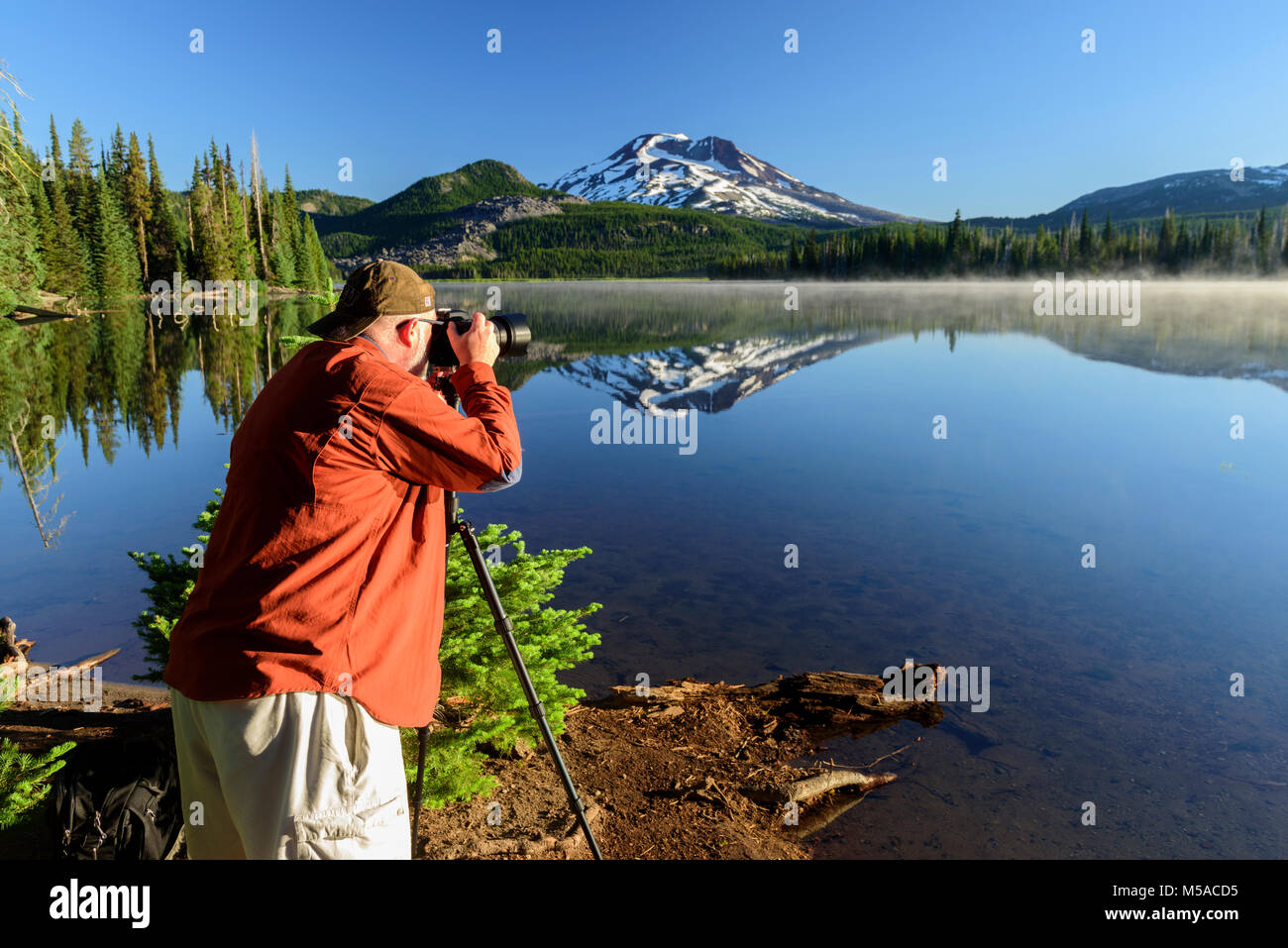 USA, Oregon, Pacific Northwest, Central, Cascades, Deschutes County, Sparks Lake Stock Photo