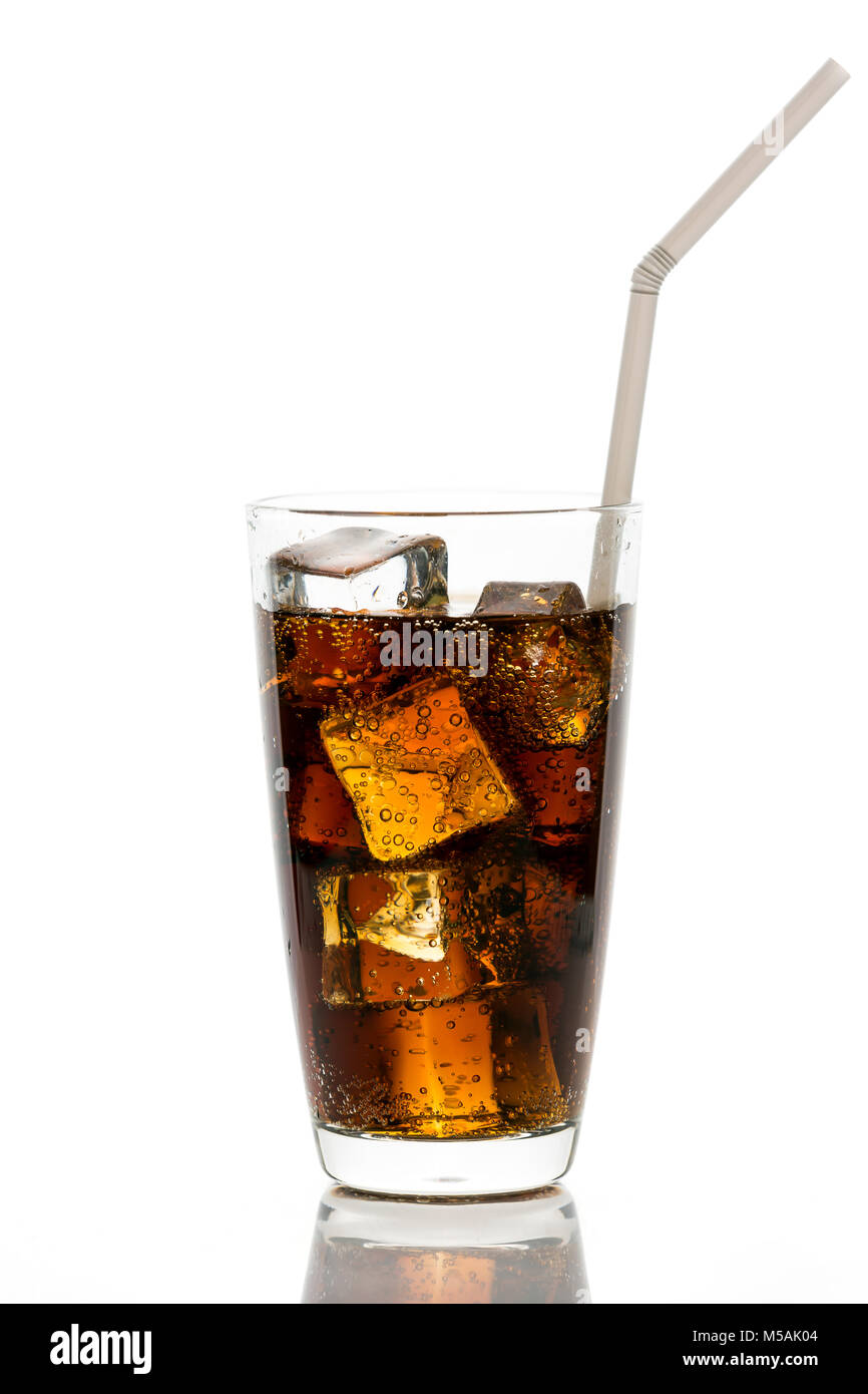 Vodka with cola - the main components of an alcoholic cocktail Vodka with cola - the main components of an alcoholic cocktail