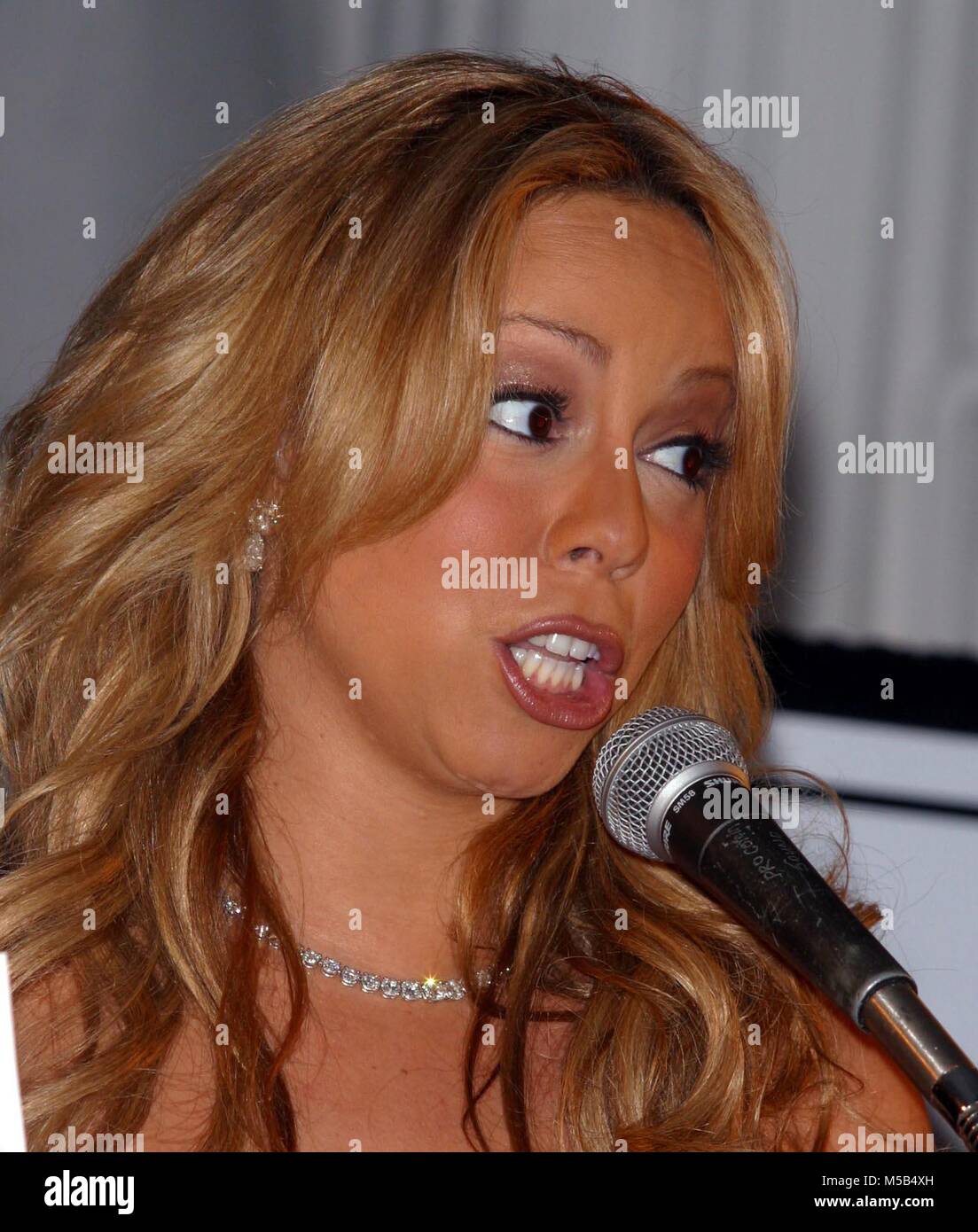 CelebrityArchaeology.com New York City 2003 FILE PHOTO MARIAH CAREY ...