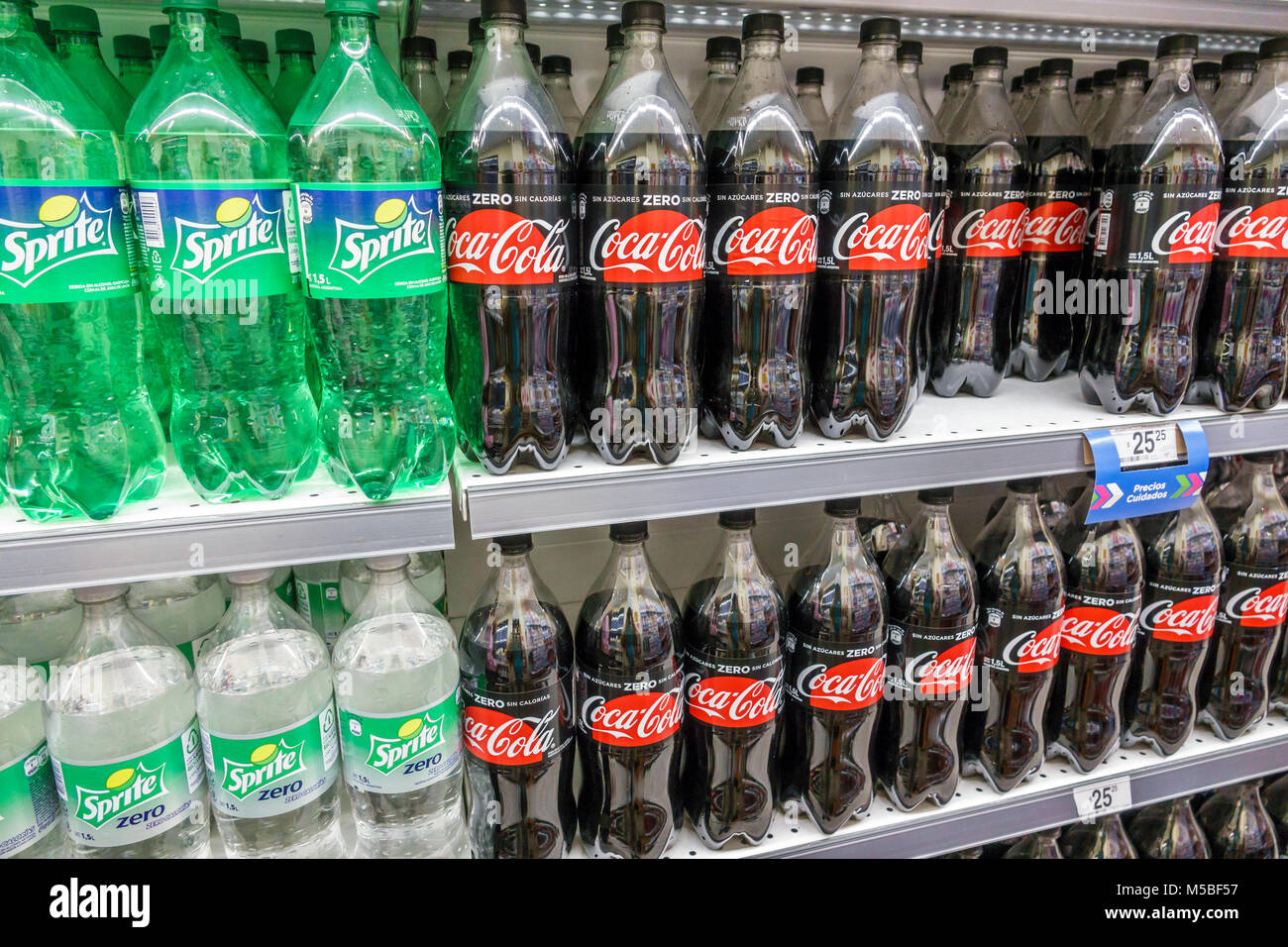 Buenos Aires Argentina,Carrefour Express convenience store grocery  supermarket food,interior inside,soft drink drinks,soda,Coca-Cola,Sprite,plastic  bo Stock Photo - Alamy