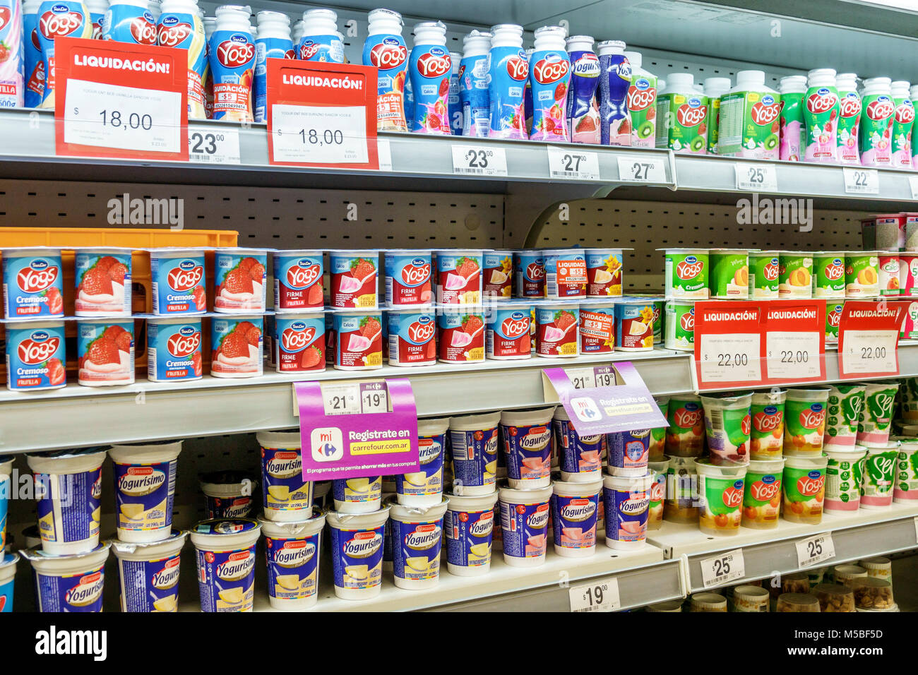 Buenos Aires Argentina Carrefour Express convenience store grocery