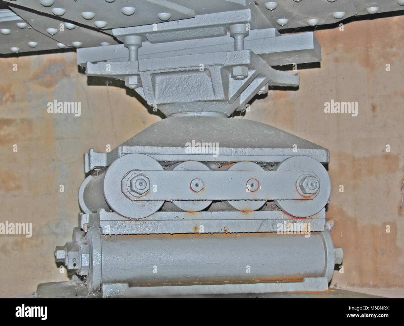 Bridge Roller Bearing, allowing a bridge to move relative to its