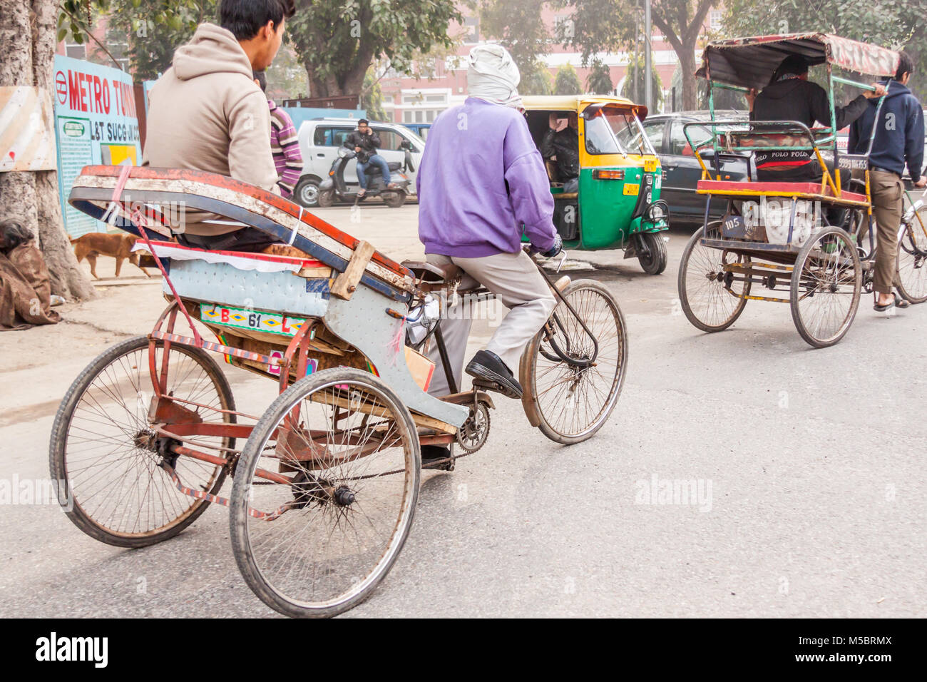 Pedicab in India Stock Photo - Alamy