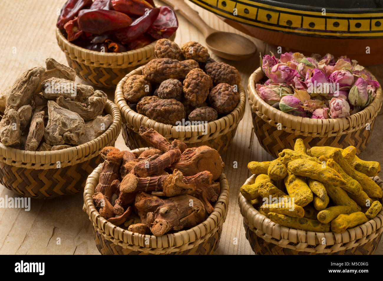 Baskets with traditional North African dried herbs Stock Photo Alamy