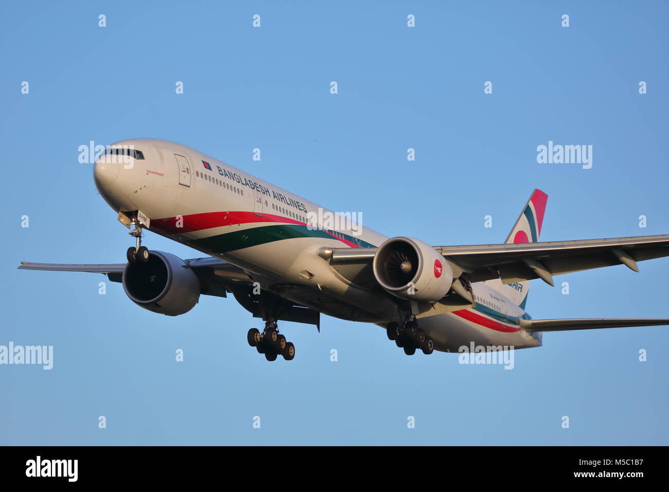 Biman Bangladesh Airlines Boeing 777 S2AHM landing t London Heathrow Airport, UK Stock Photo