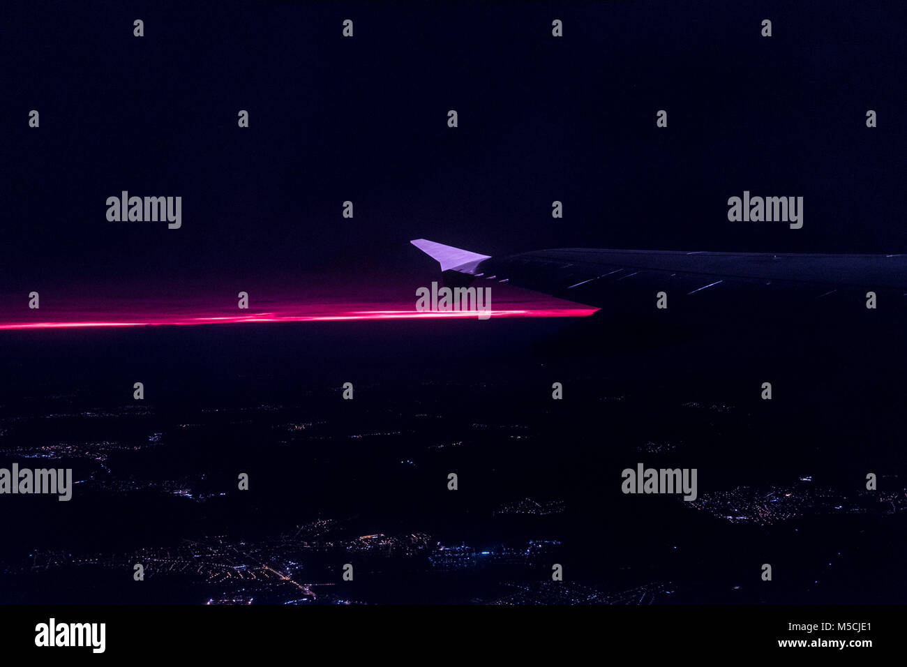 Dawn lift off hi-res stock photography and images - Alamy
