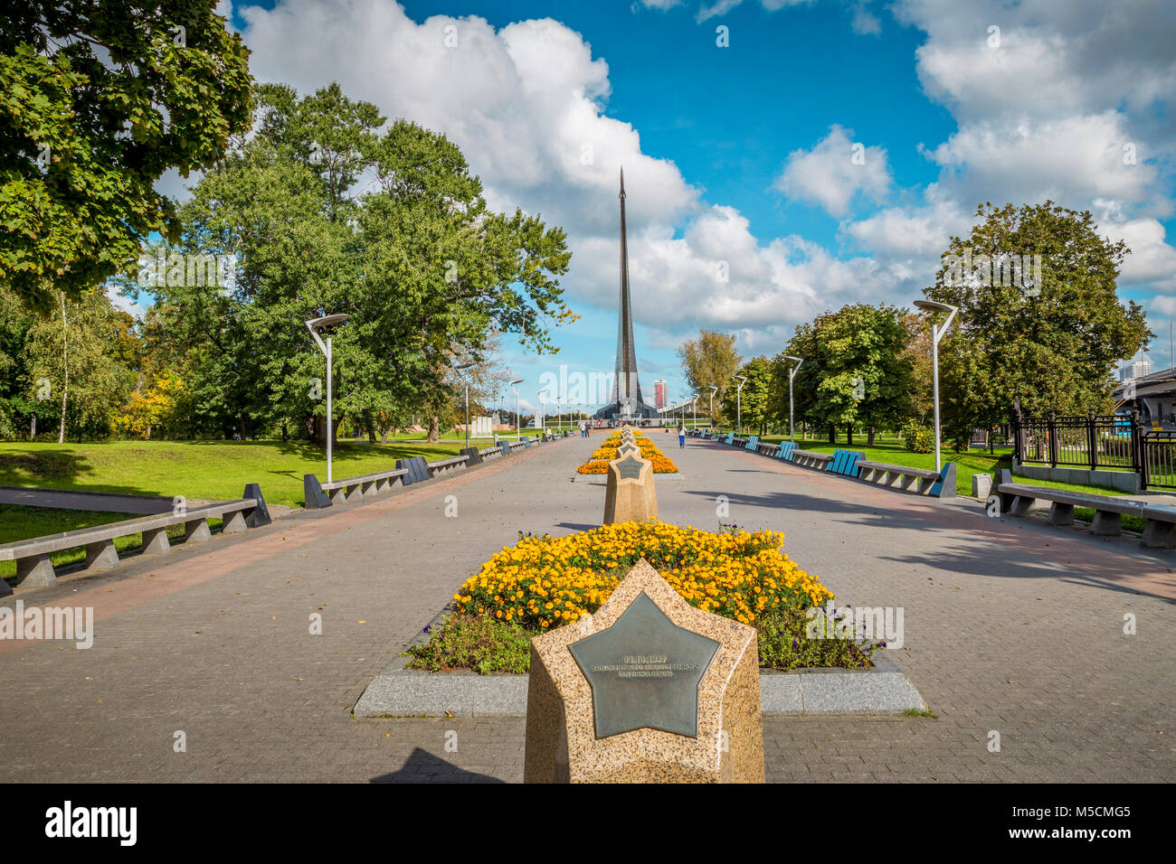 Moscow, Russia - September 29, 2016: Monument Conquering the cosmos in Moscow on VDNKh Stock Photo