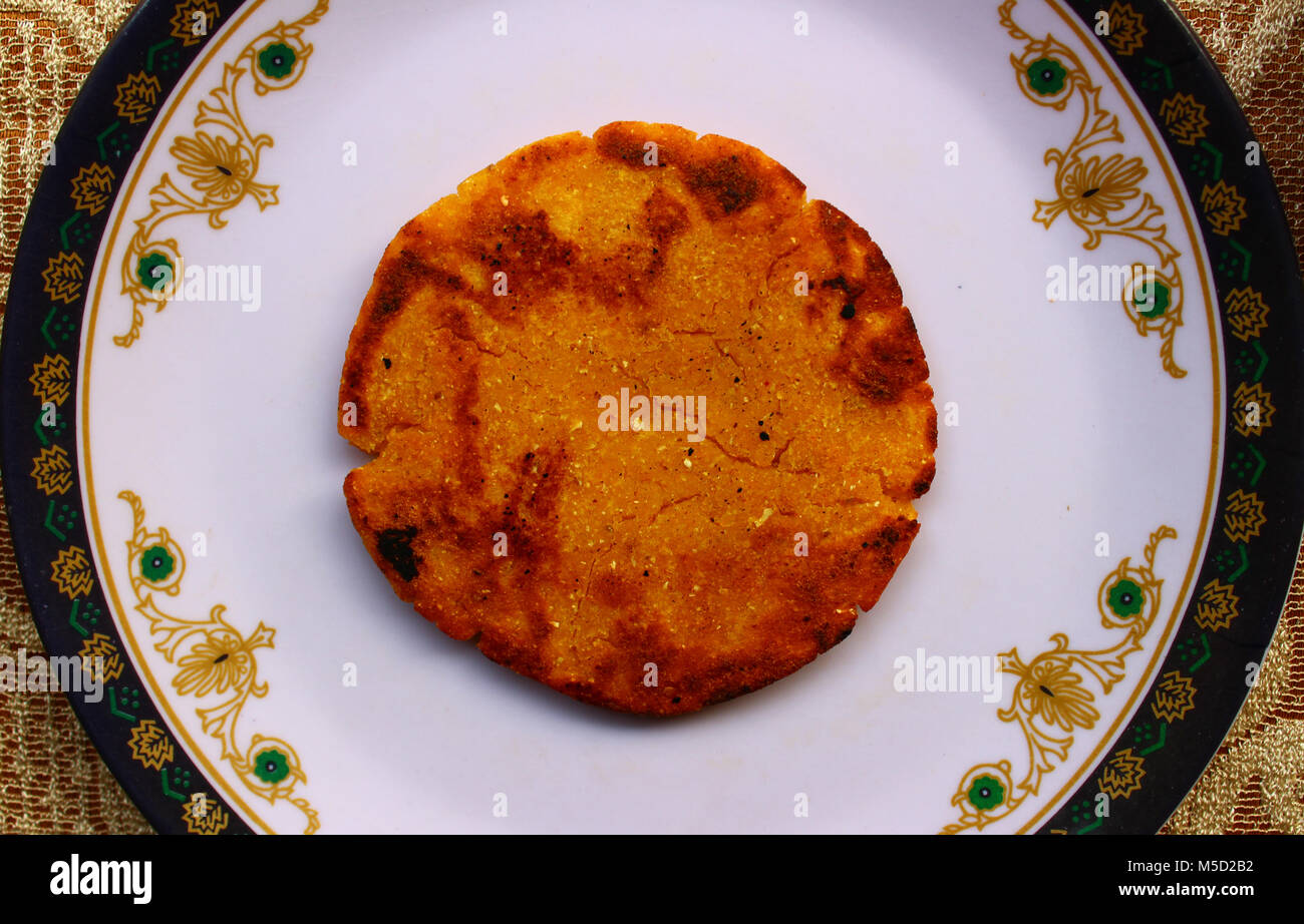 Malu Roti Malli ki roti Stock Photo - Alamy