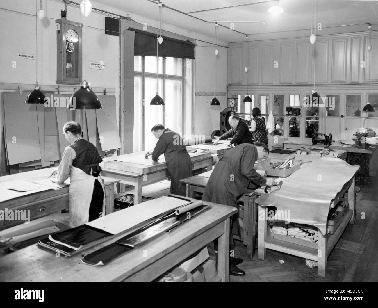 Handicraft, workers in the textile industry, 1940s, Germany Stock Photo