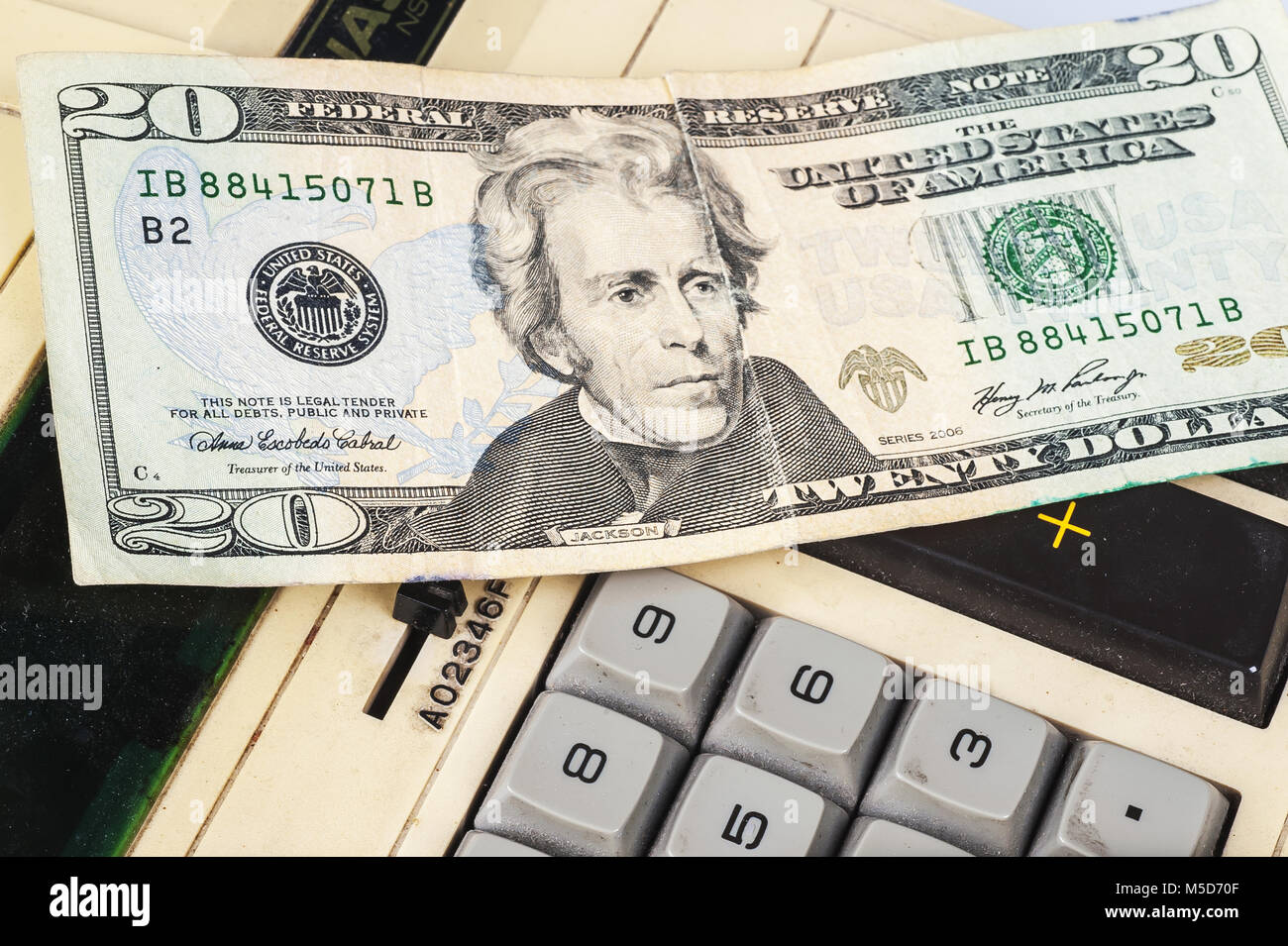 Billion dollars cash hires stock photography and images Alamy