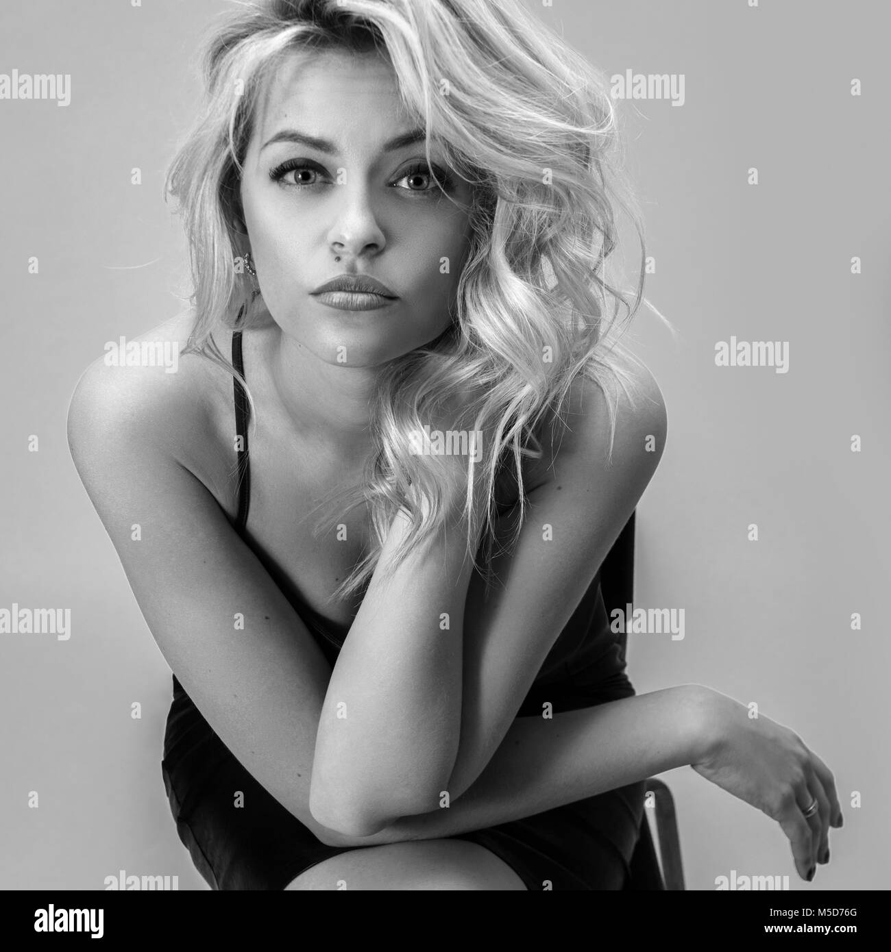 Portrait of a beautiful young woman. Black and white photo Stock Photo ...