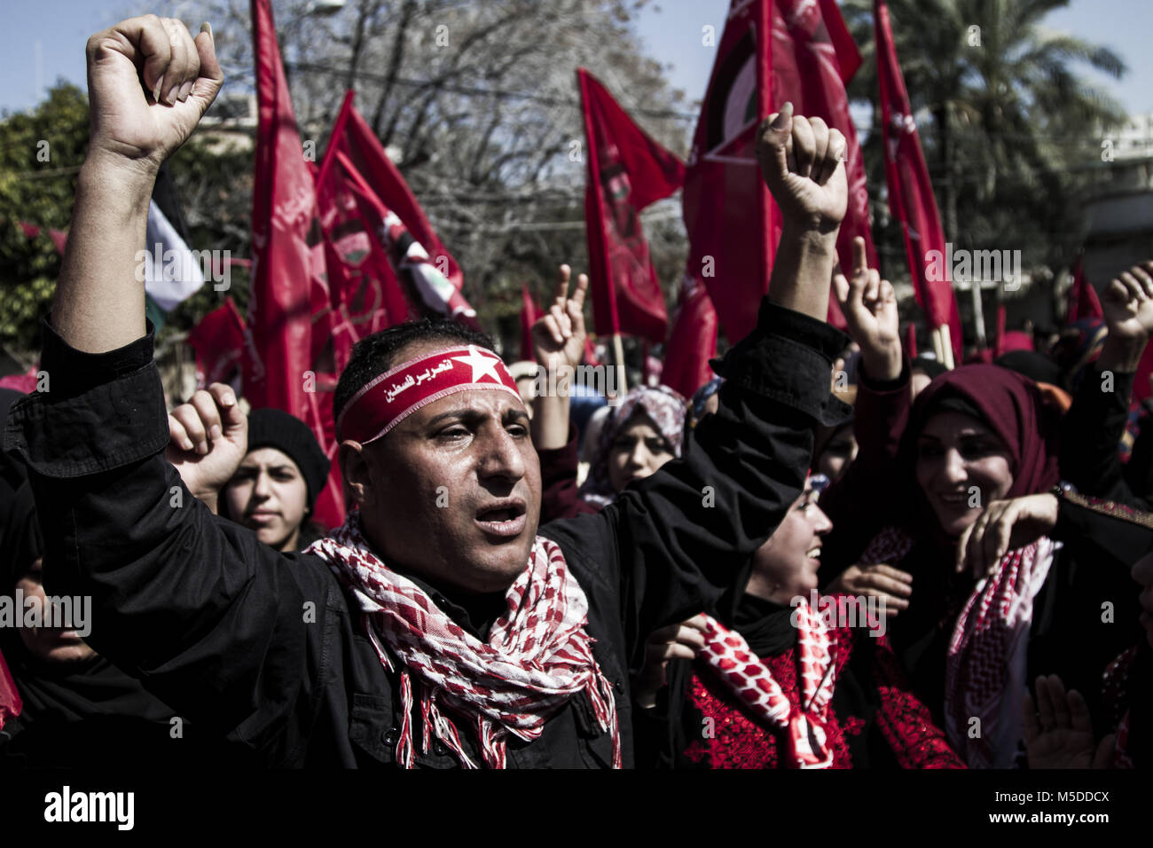 Gaza City, The Gaza Strip, Palestine. 22nd Feb, 2018. Palestinians