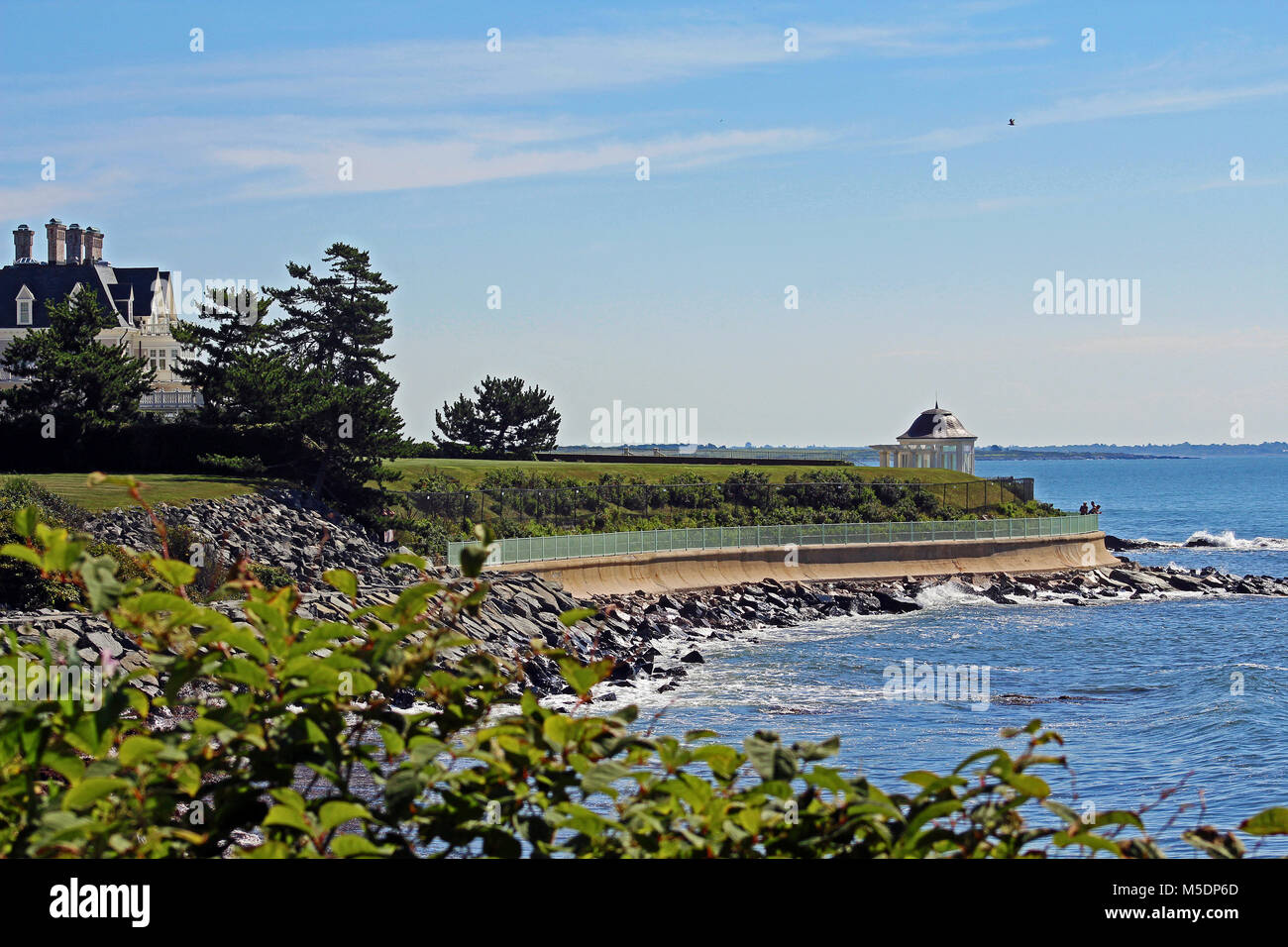 The breakers mansion cliff walk hires stock photography and images Alamy