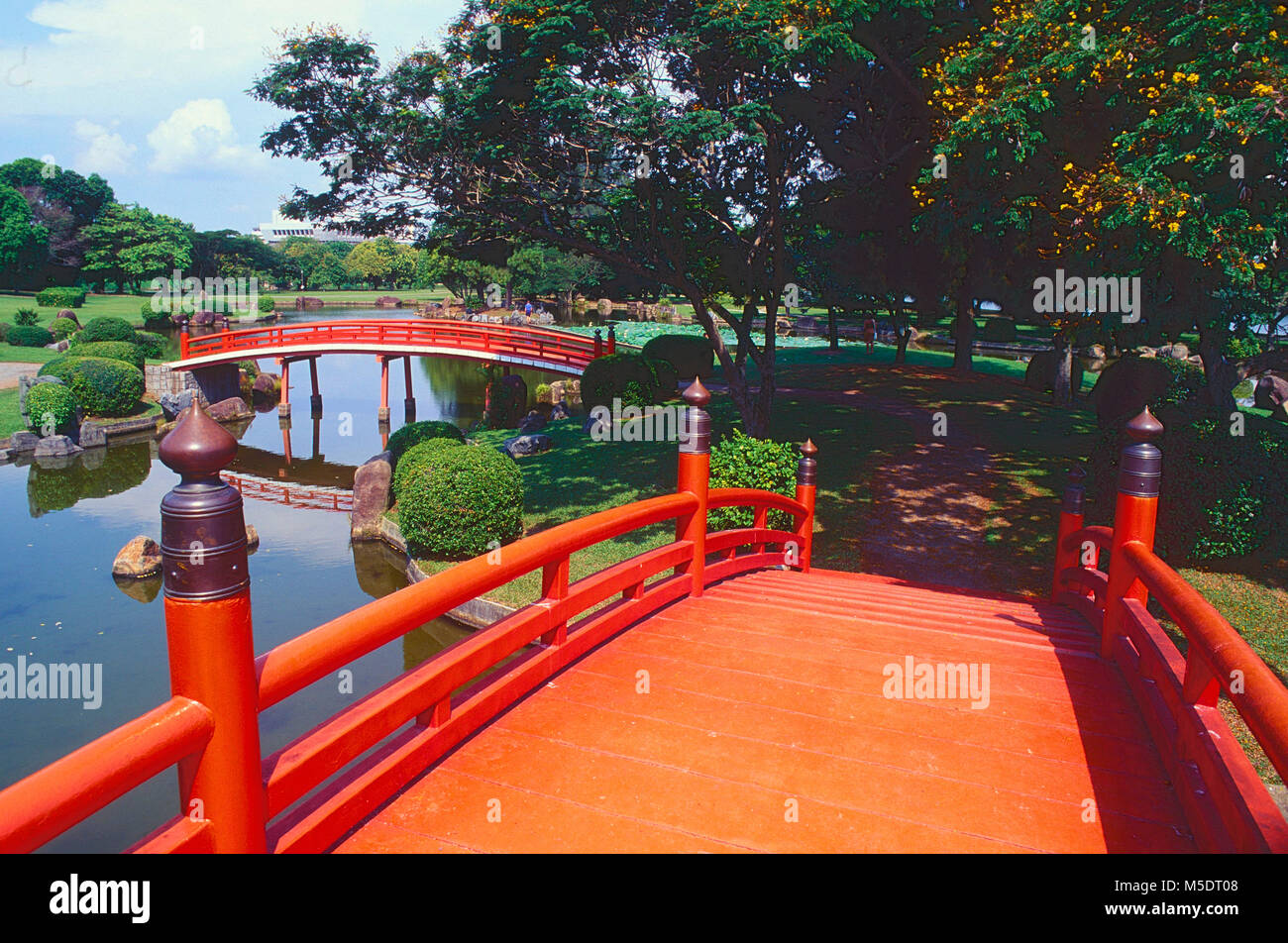 Japanese garden, red bridge, reflections, pond, park, Singapore Stock