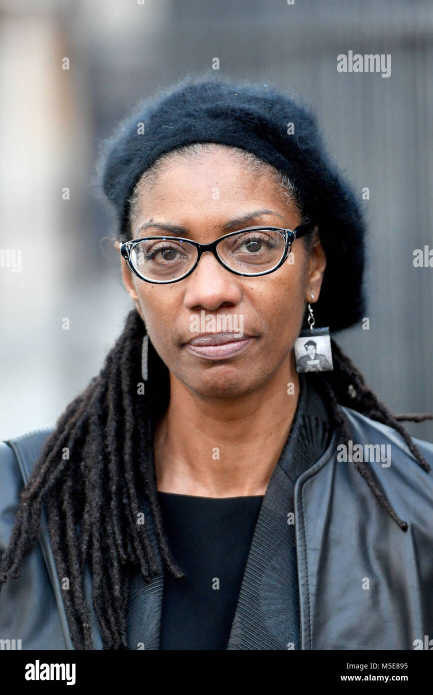 Marcia Rigg Samuel leaves the High Court in London after attending a hearing for Andrew Birks who was one of five officers being investigated involved in the death of her brother Sean Rigg in 2008. Stock Photo