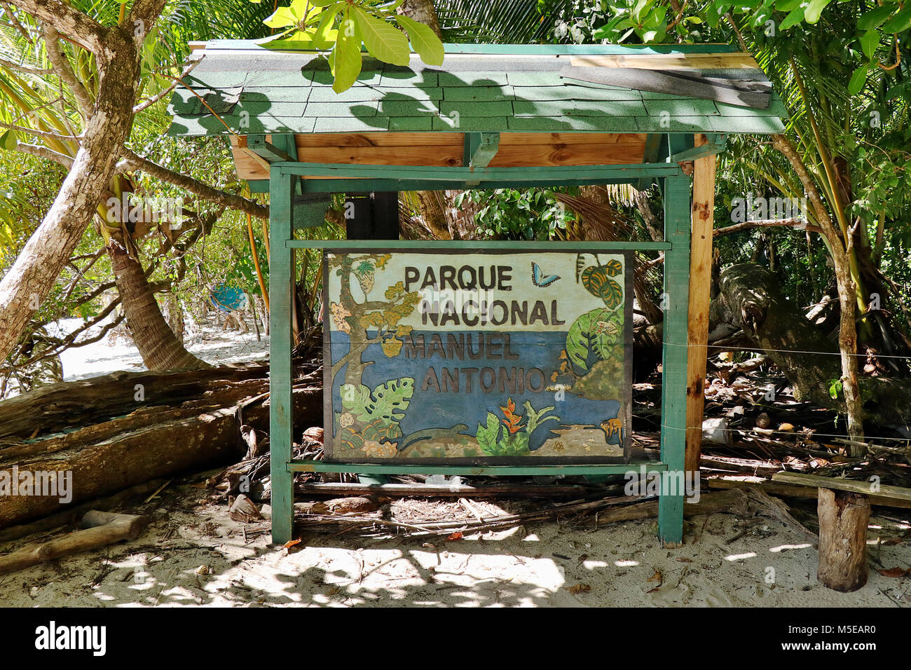 Sign in the Manuel Antonio National Park, Puntarenas Prpvince in Costa Rica Stock Photo