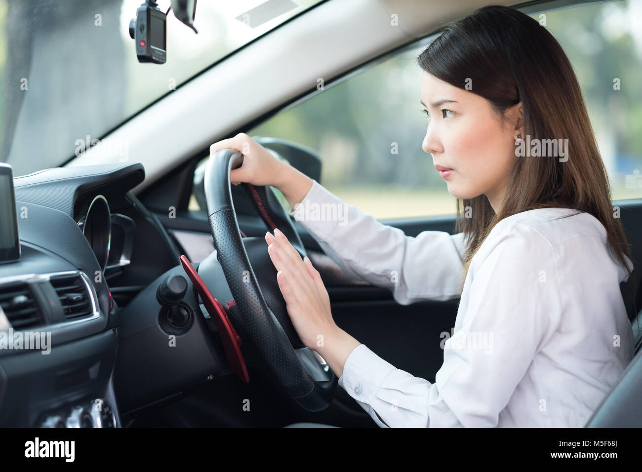 Automobile Horn Stock Photos & Automobile Horn Stock Images Alamy