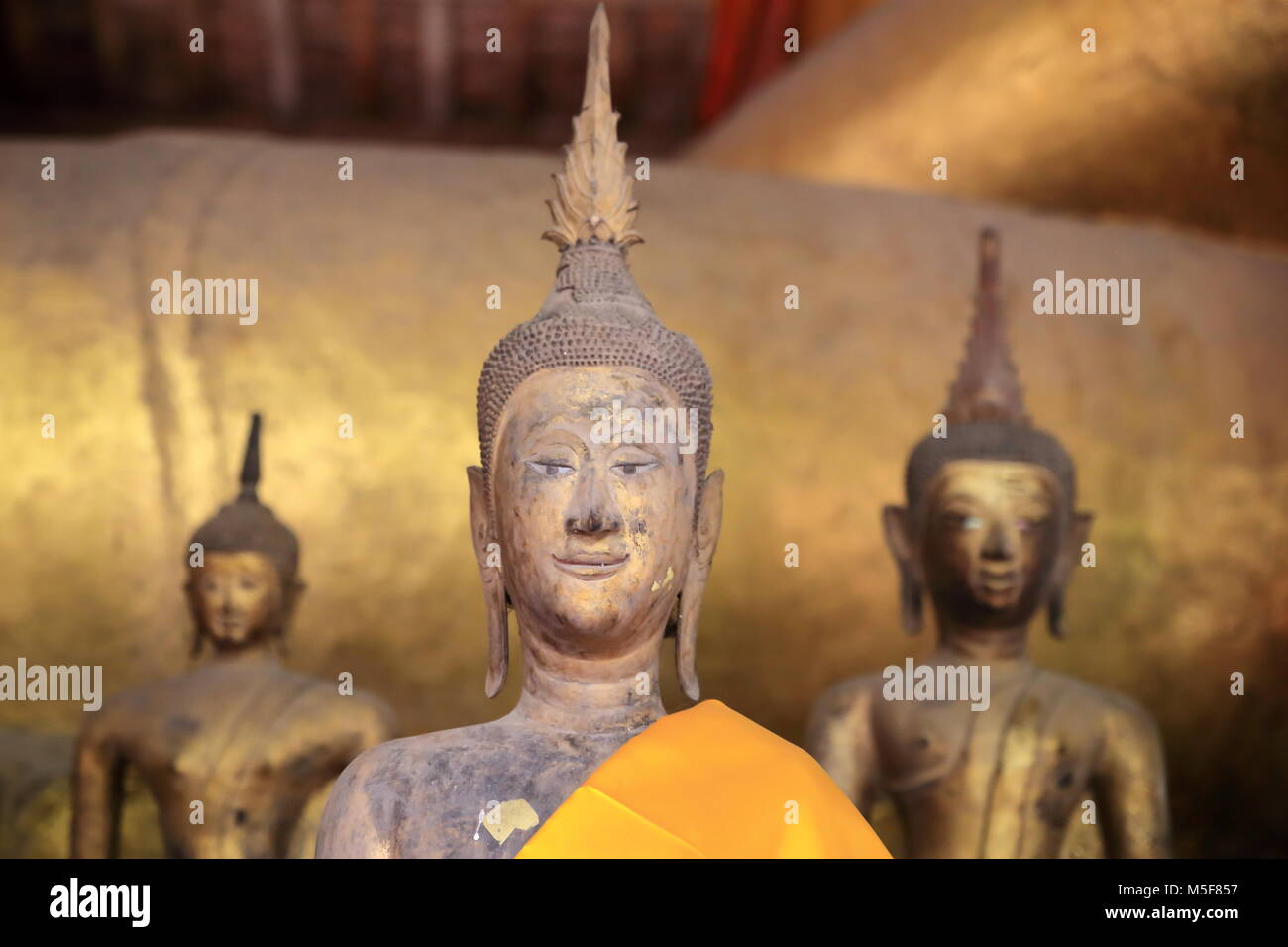 buddhas-wat xieng thong-laos Stock Photo - Alamy