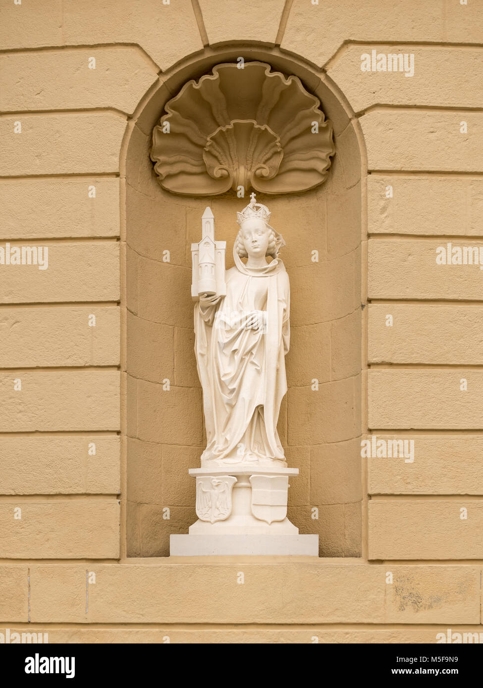 Statue of Agnes wife of Leopold III of Austria near entrance of monastery Klosterneuburg, Austria Stock Photo