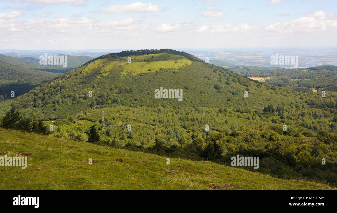 Puy de pariou hires stock photography and images Alamy