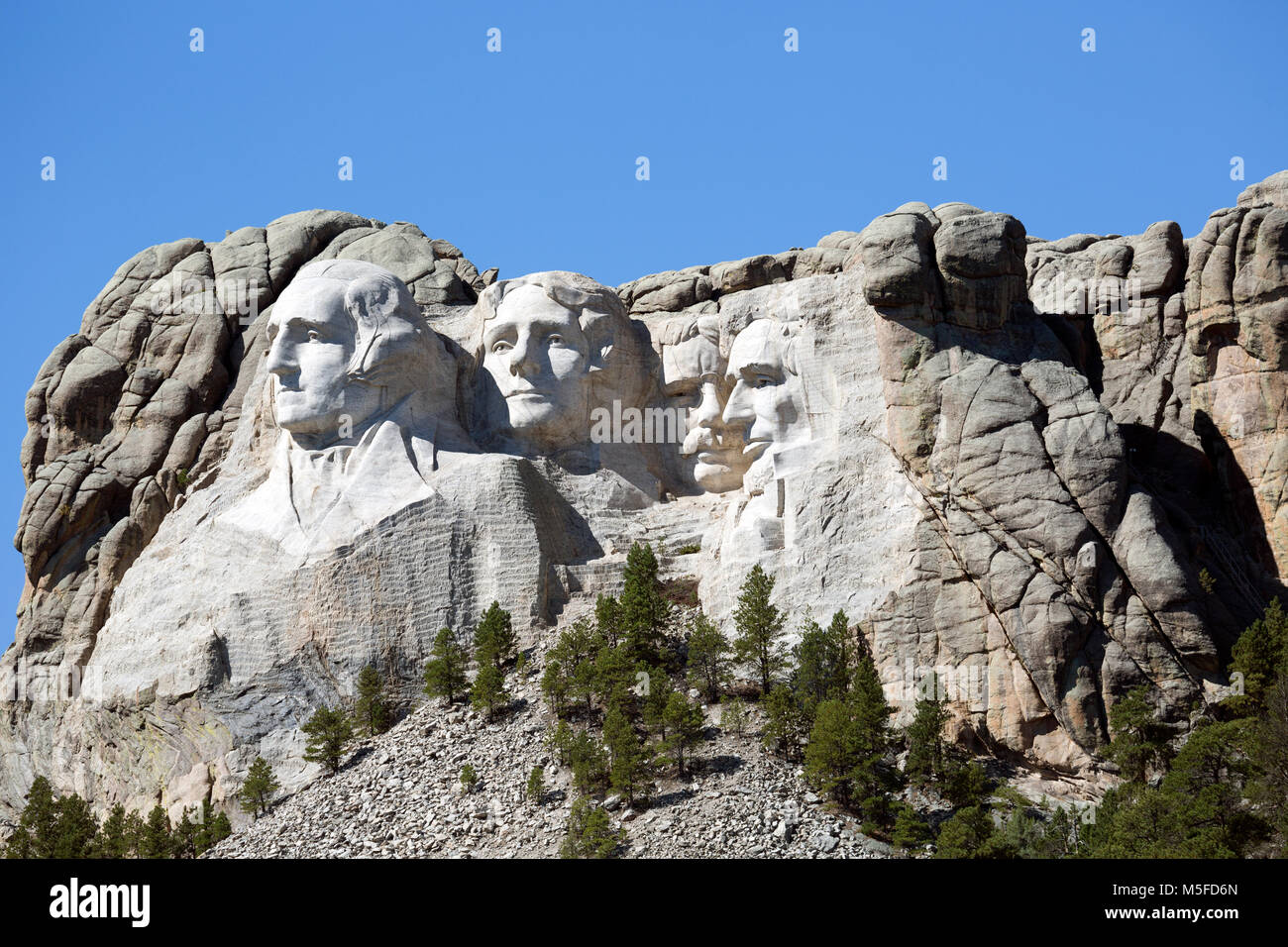 SD00001-00...SOUTH DAKOTA - Presendents George Washington, Thomas Jefferson, Theodore Roosevelt and Abraham Lincon  carved into a mountain side at Mou Stock Photo