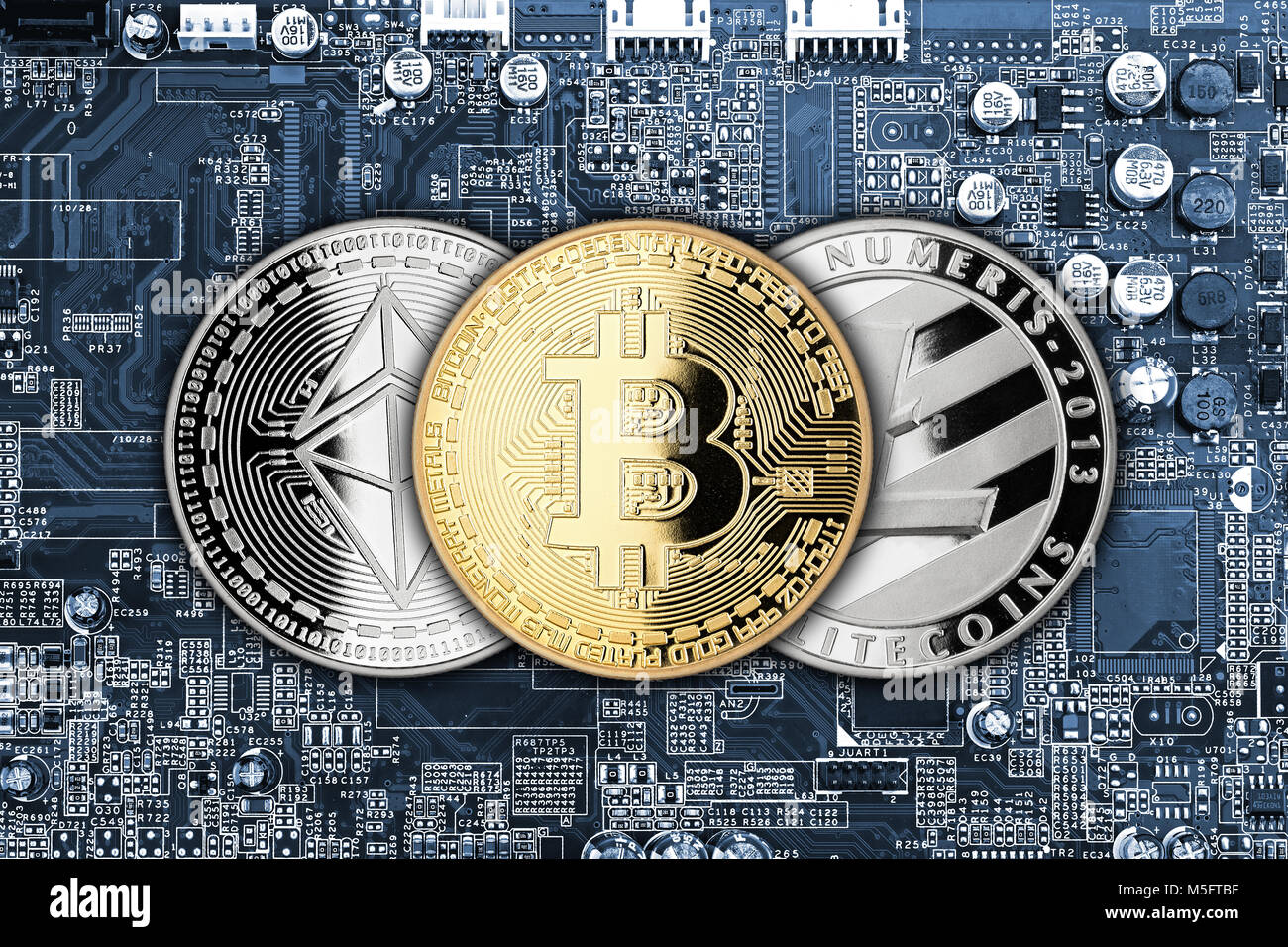 Blue bitcoin background hi-res stock photography and images - Alamy