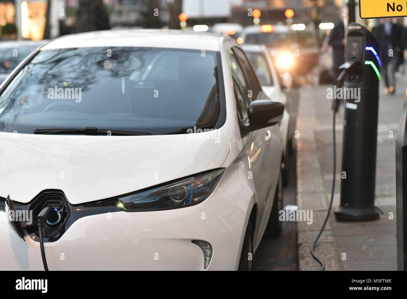 Zero Emission Cars, Electric/Hybrid Stock Photo Alamy