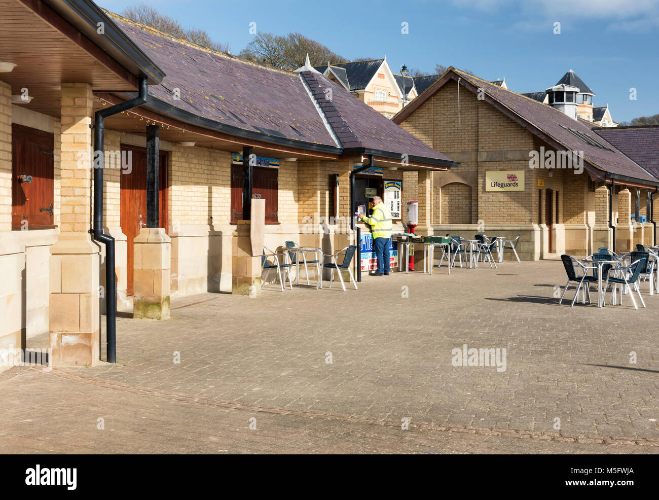 A cafe on the sea front promenade at Filey Stock Photo