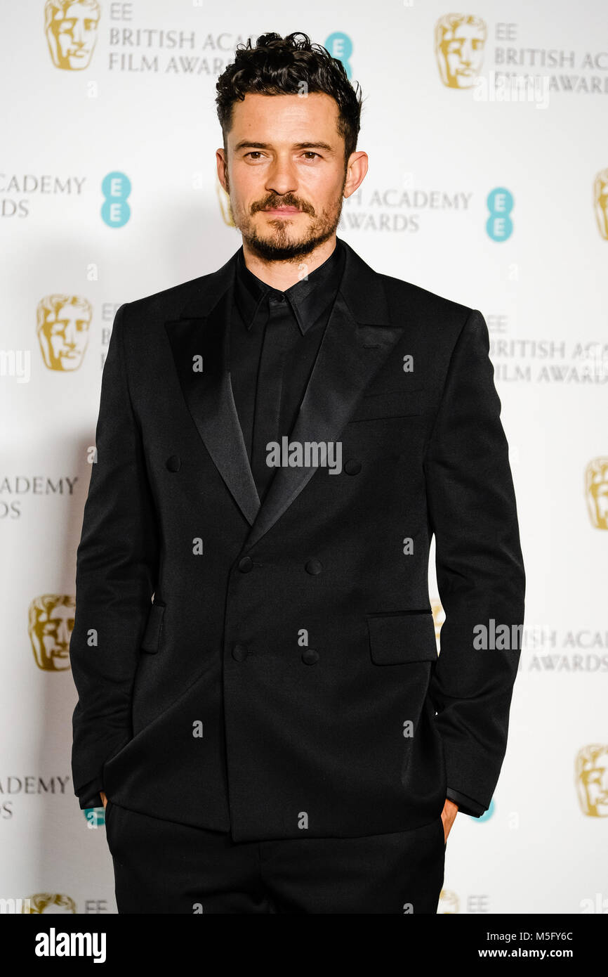 Orlando Bloom backstage at the EE BRITISH ACADEMY FILM AWARDS IN 2018 on Sunday February 18, 2018 held at the Royal Albert Hall, London. Pictured: Orlando Bloom Stock Photo
