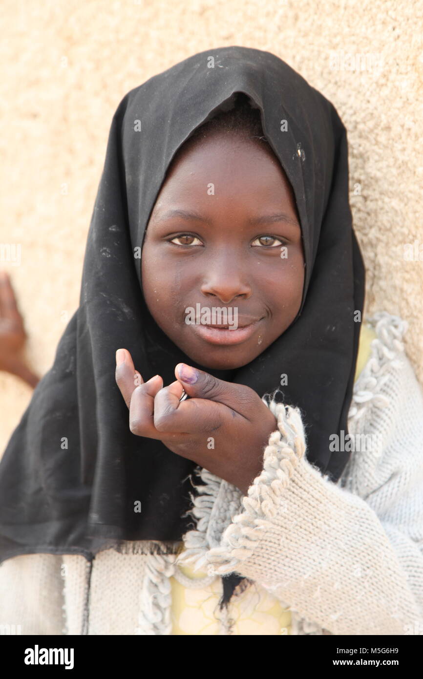 Niger Fulani Girl High Resolution Stock Photography and Images - Alamy