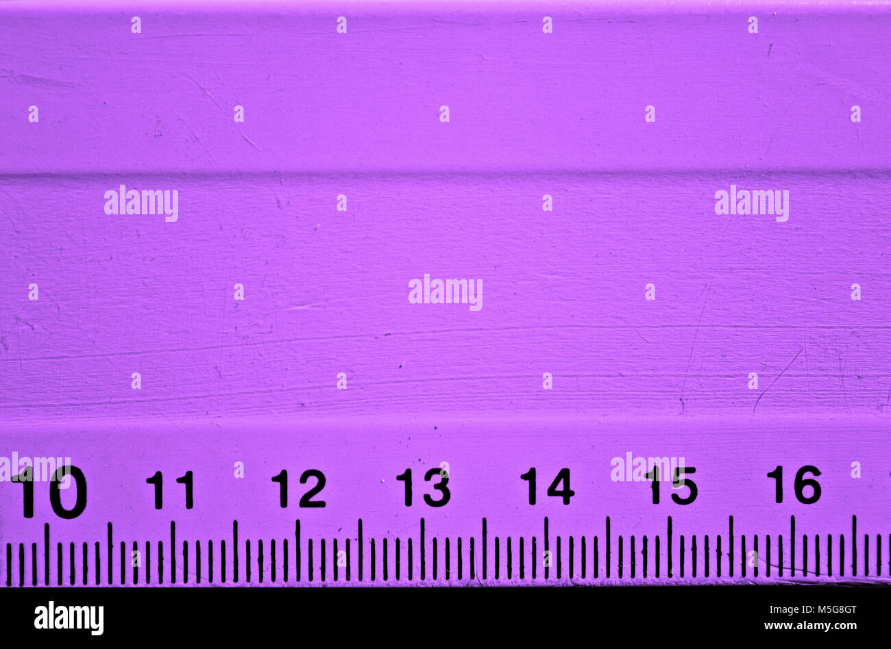 Purple scale hi-res stock photography and images - Alamy