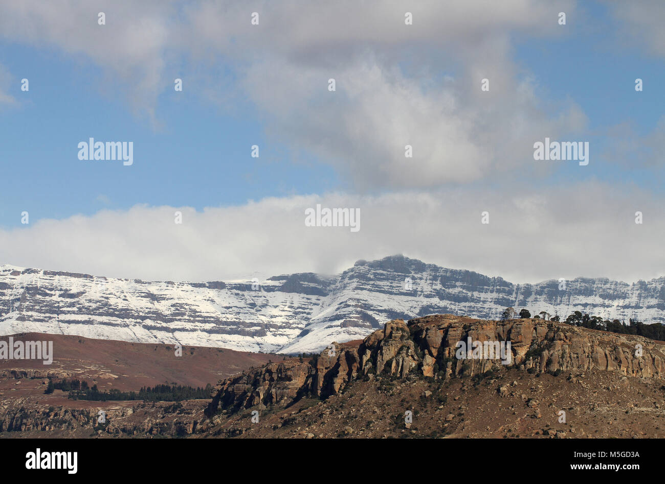 Drakensberg Mountains with snow, South Africa Stock Photo - Alamy