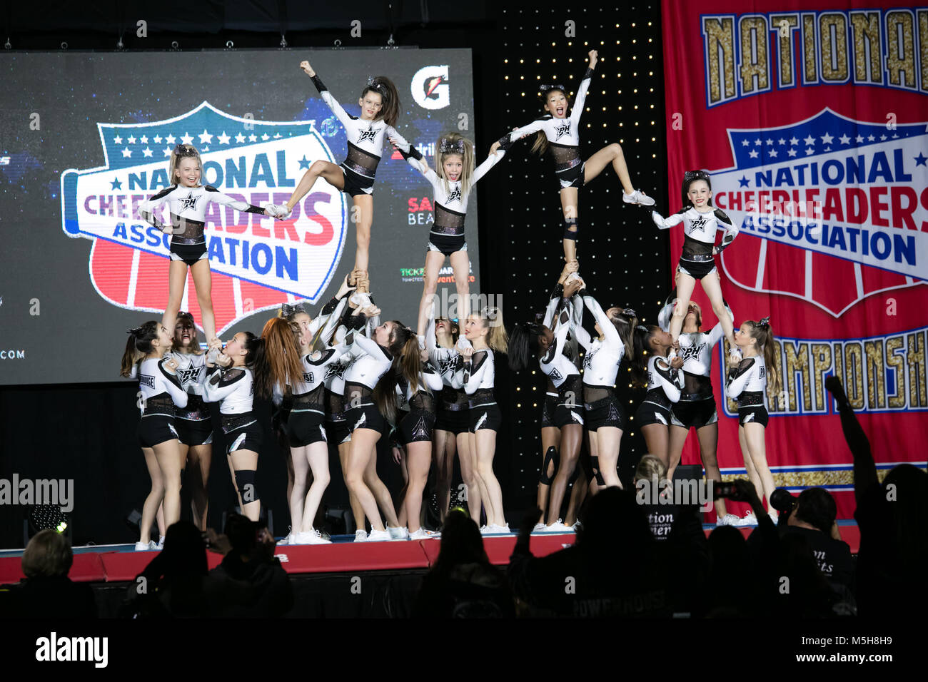 Dallas 23rd Feb 2018 A Cheerleader Team Perform In The National Cheerleaders Association Nca 