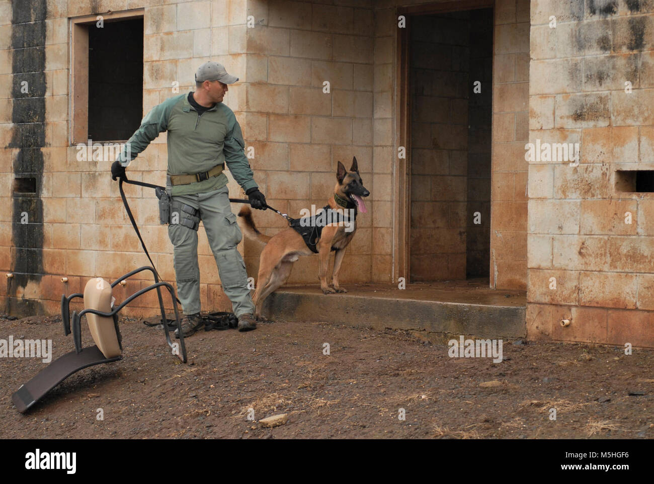 The 520th Military Working Dog Detachment and Honolulu Police