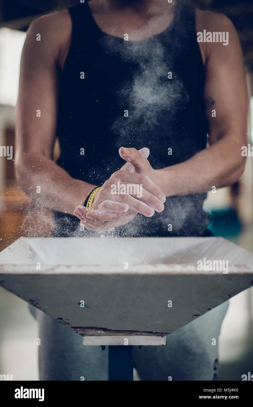 Gymnastics chalk hires stock photography and images Alamy