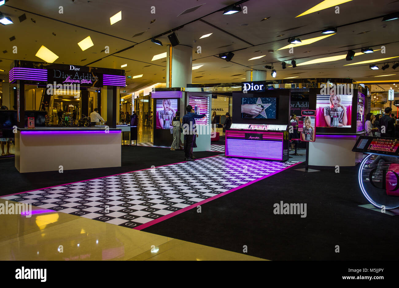 BANGKOK - MARCH 25: Chanel Store In Siam Paragon Shopping Mall In Bangkok  On March 25, 2016. It Is One Of The Biggest Shopping Centres In Asia Stock  Photo, Picture and Royalty Free Image. Image 56314339.