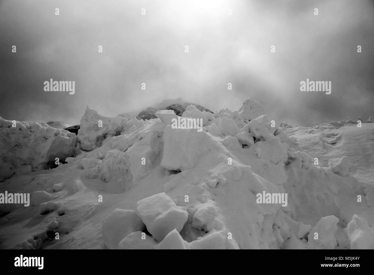 Snowy swiss alps Black and White Stock Photos & Images - Alamy