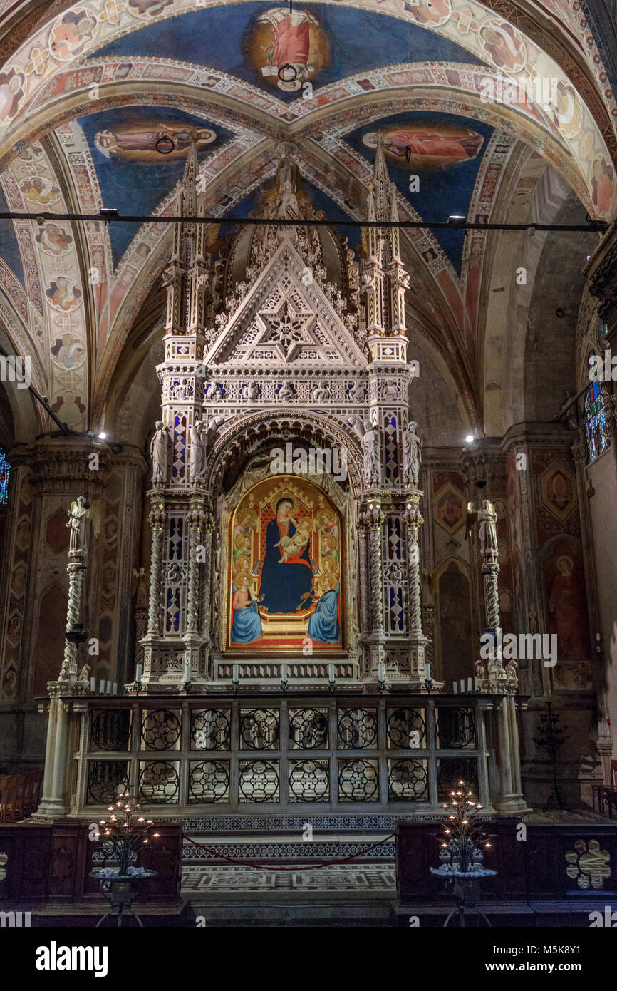 Il tabernacolo dell'Orcagna (Altar of the church of Orsanmichele) Stock Photo