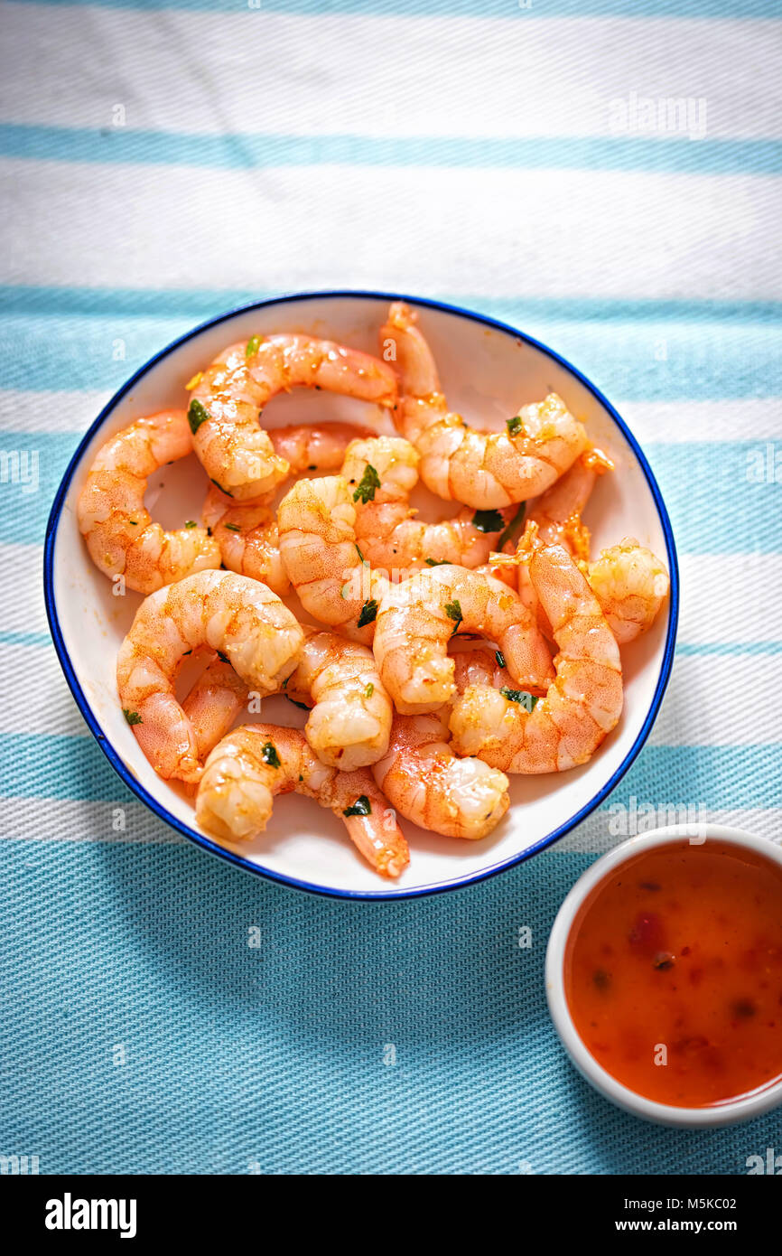 Prawns with sweet chilli dip Stock Photo Alamy