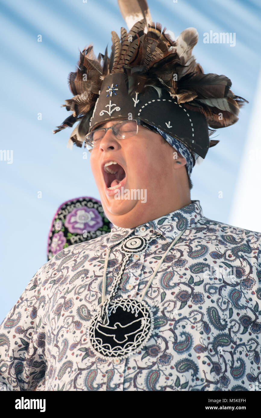 Native american religious ceremony hi-res stock photography and images ...