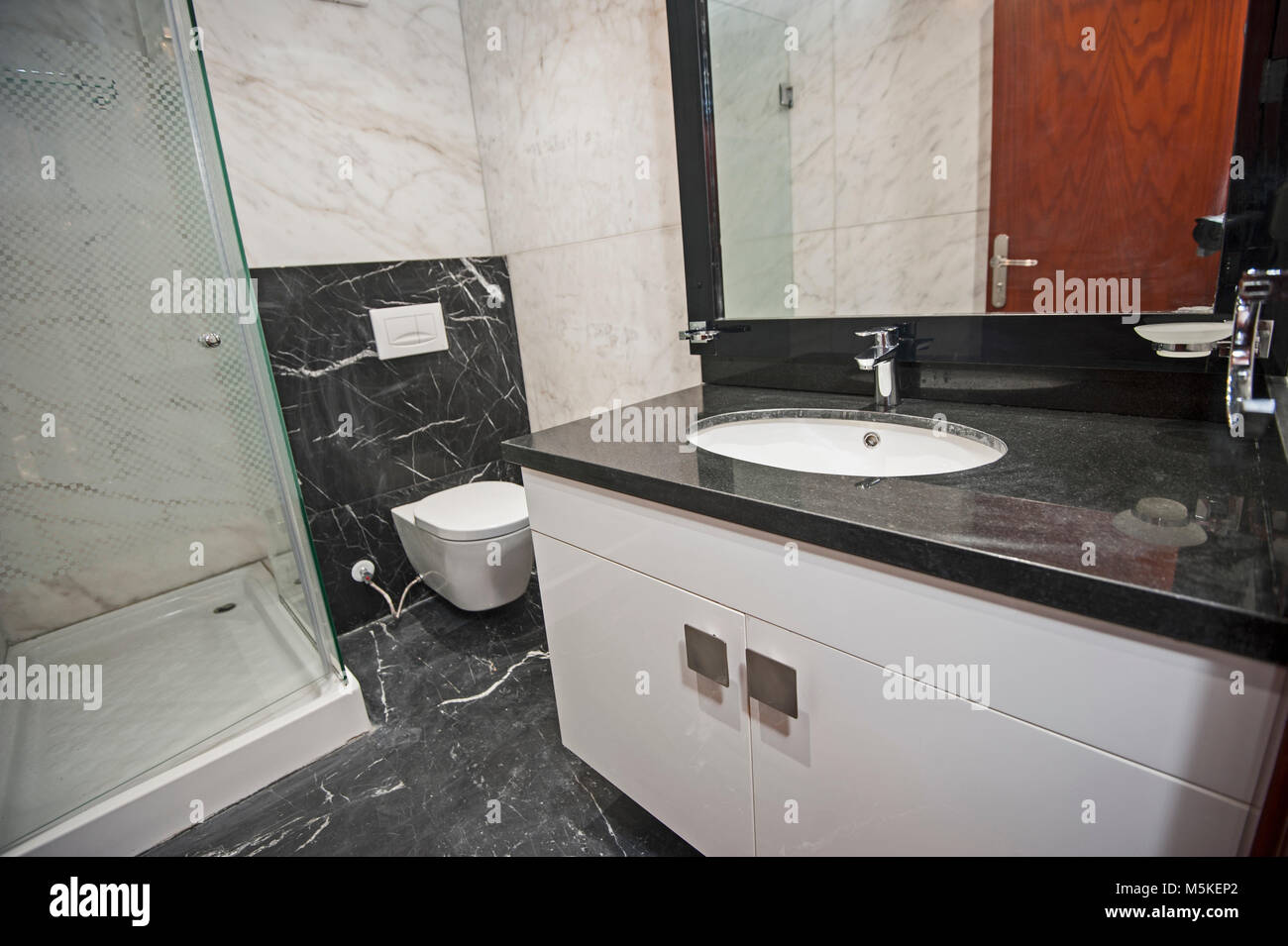 Toilet cubicle door hi-res stock photography and images - Alamy