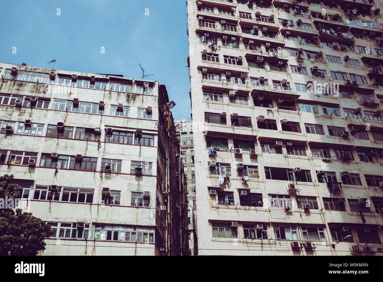 Dilapidated looking government housing in Hong Kong Stock Photo Alamy