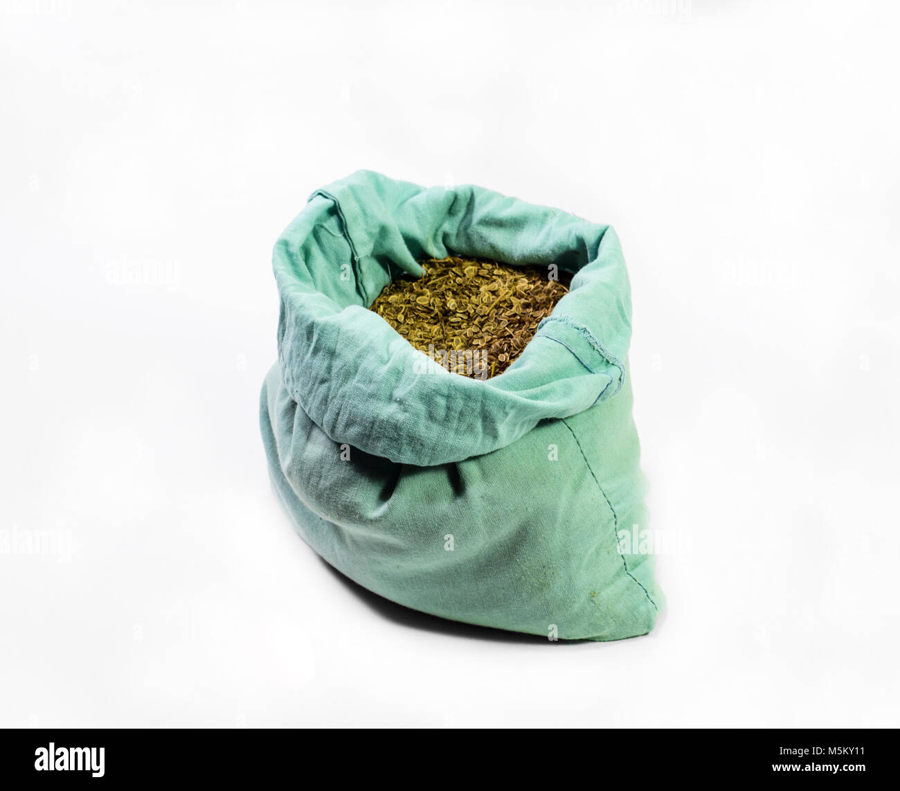 Download A Bag Of Dill Seeds Dill Seeds Storage For Seed Dill Seeds Stock Photo Alamy Yellowimages Mockups