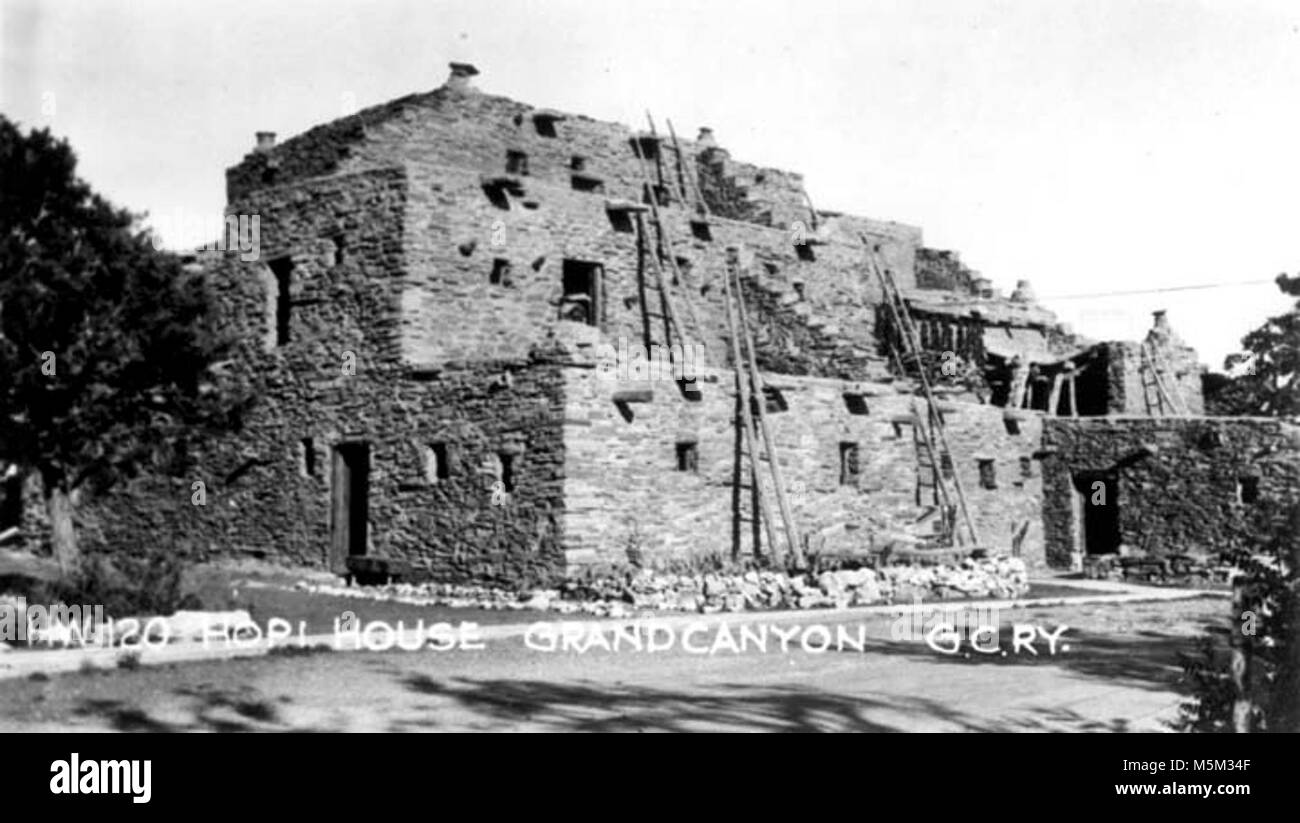 Grand Canyon Historic Hopi House  . The hopi house operated by fred harvey. 08 apr 1915. Arizona interstate commerce commission photo Stock Photo