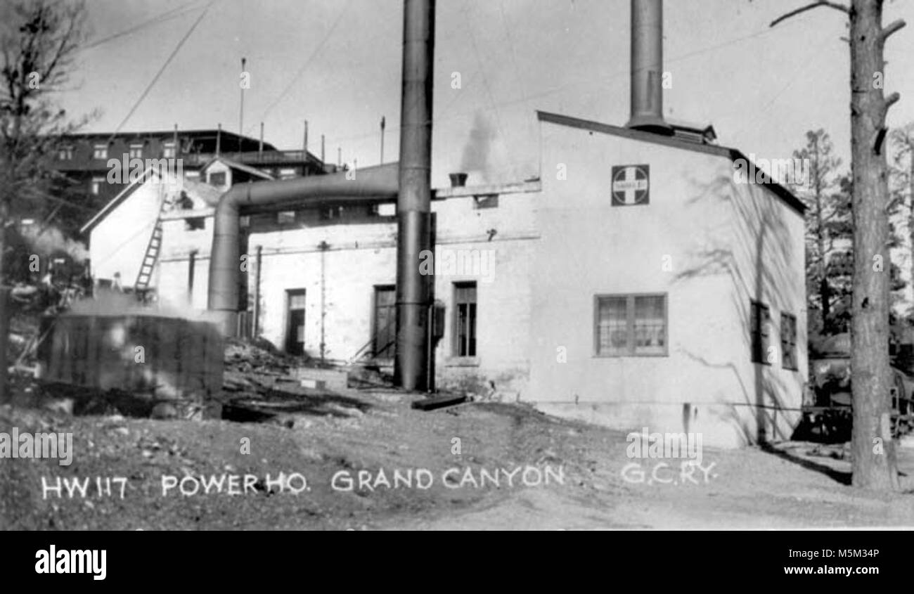 Grand Canyon Historic El Tovar Hotel . W EXPOSURE OF FIRST SANTA FE RR. POWERHOUSE, TRACKSIDE AND BELOW EL TOVAR HOTEL. 08 APR 1915. AZ INTERSTATE COMMERCE COMMISSION Stock Photo